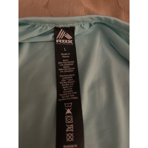RBX aqua tie bottom active/running top size L Looser fit short sleeved - Picture 6 of 6